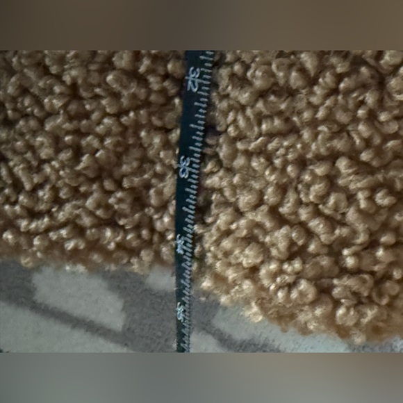 Zara teddy bear boucle coat - size small - Picture 5 of 5